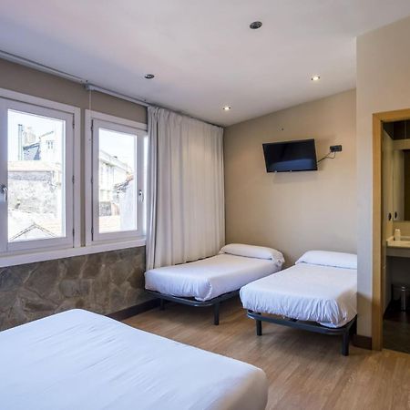 Hotel Alda Avenida 圣地亚哥－德孔波斯特拉 外观 照片