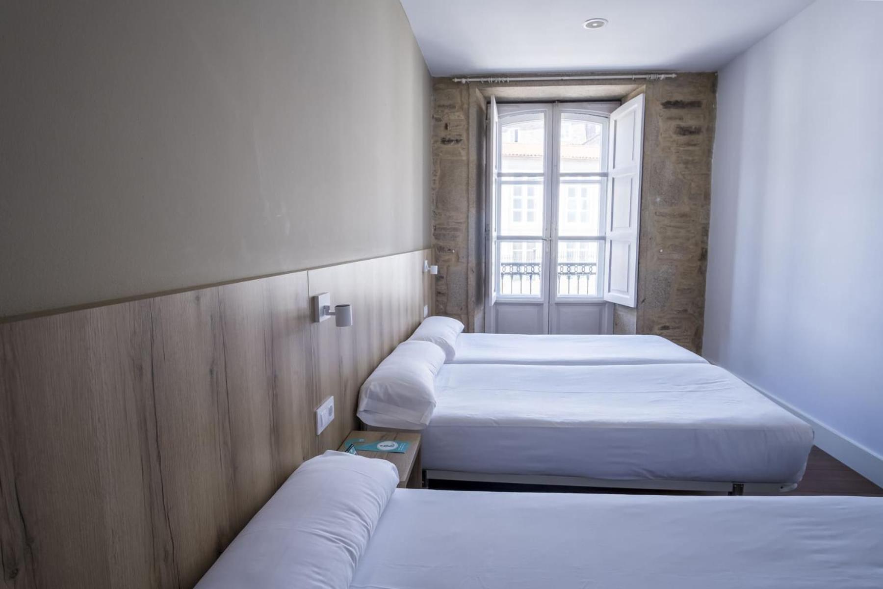 Hotel Alda Avenida 圣地亚哥－德孔波斯特拉 外观 照片